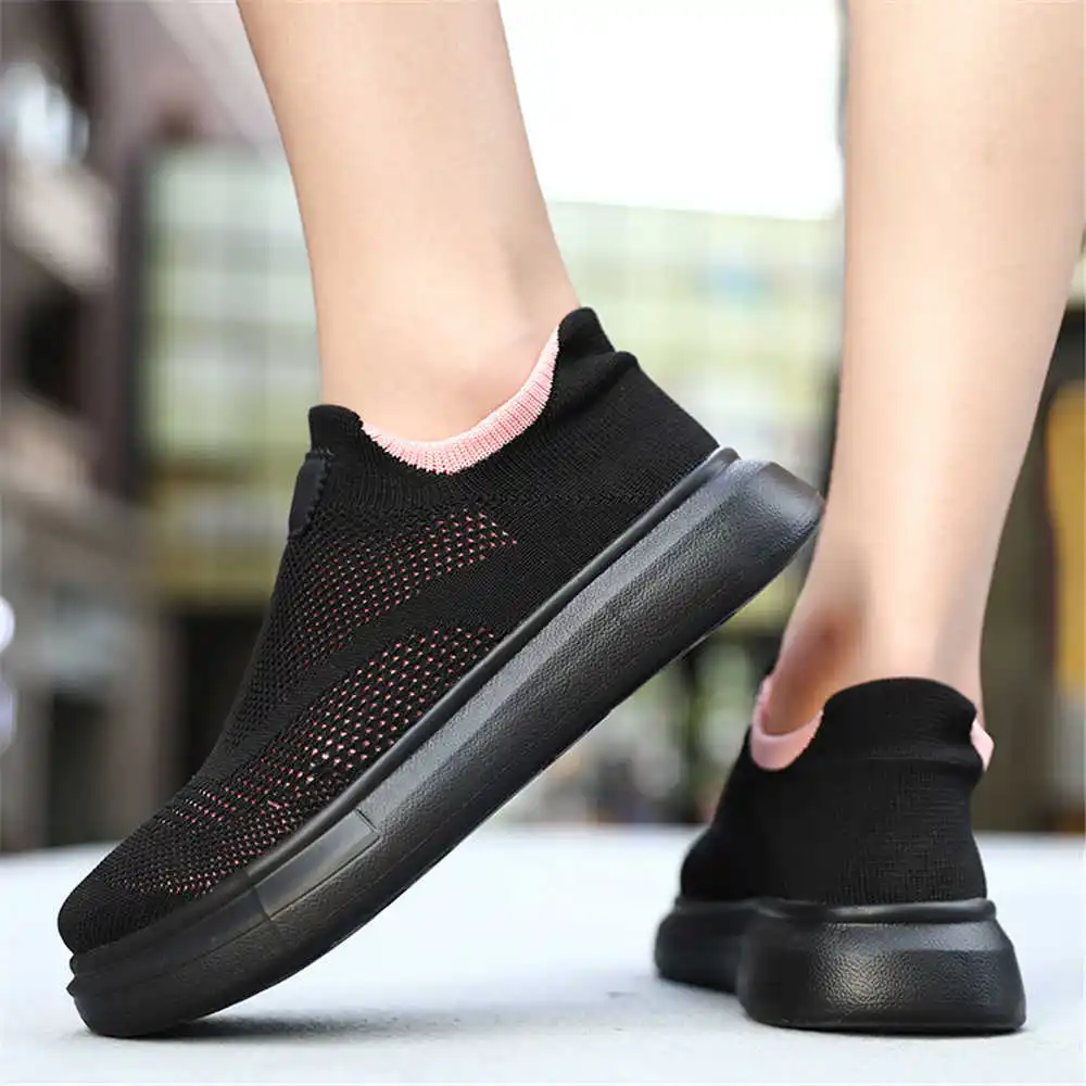 Women Accessories Shop Name Ideas - Чулки на платформе, коричневая обувь для