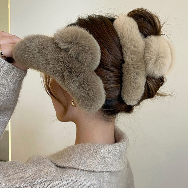 Женская заколка-краб из искусс – обзор и цена Women'S Winter Accessories Set