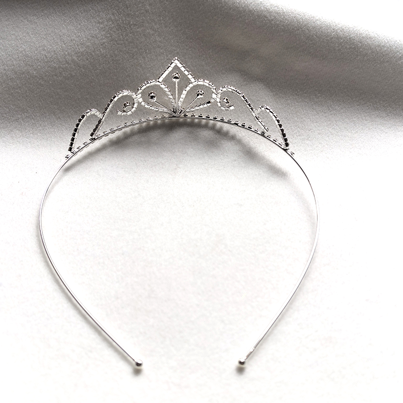 Серебряная корона со стразами, – обзор и цена Women Accessories Aesthetic