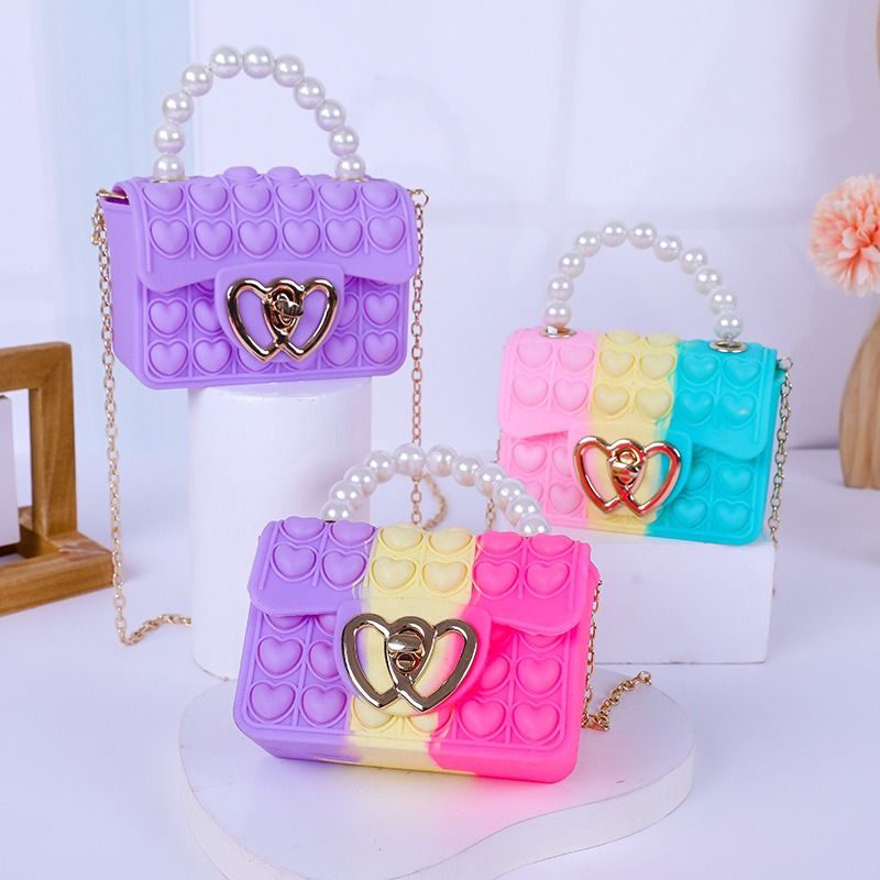 Силиконовая сумка Love Bubble  – обзор и цена Wallet Chain Bag